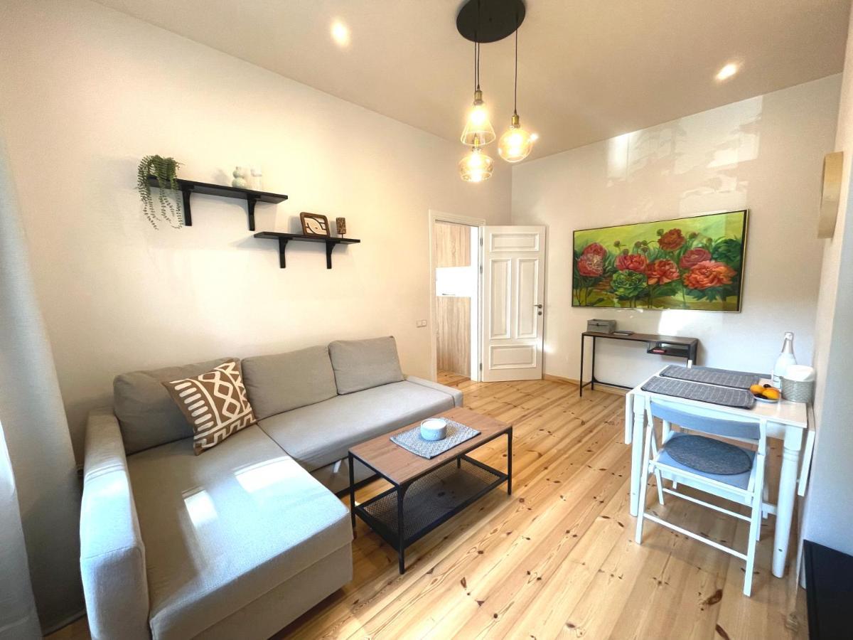 Cozy Home Matisa Apartment, Free Parking, Self Check-In Riga Extérieur photo
