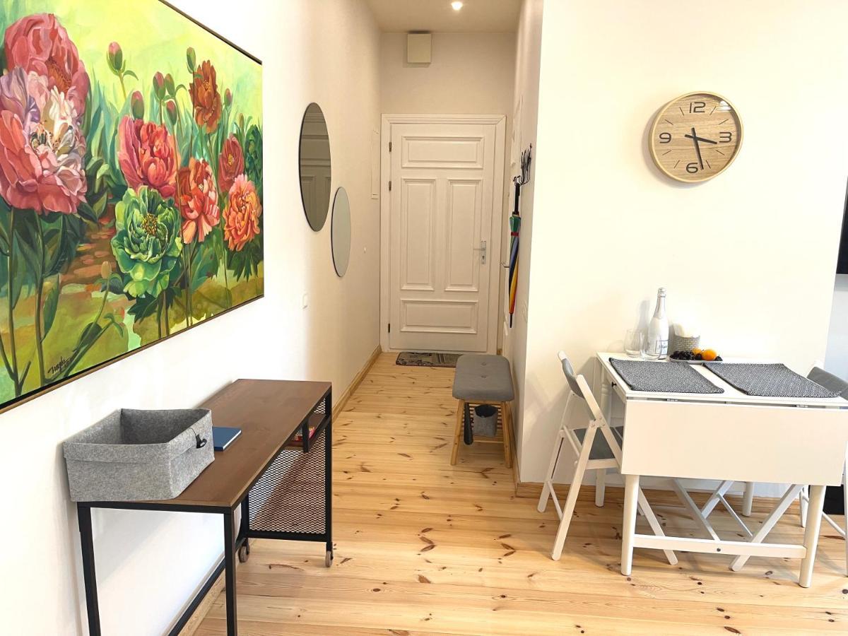 Cozy Home Matisa Apartment, Free Parking, Self Check-In Riga Extérieur photo