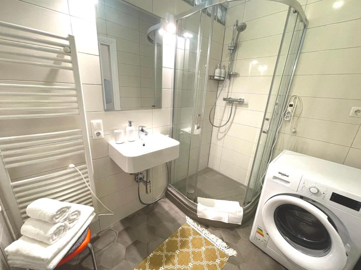 Cozy Home Matisa Apartment, Free Parking, Self Check-In Riga Extérieur photo
